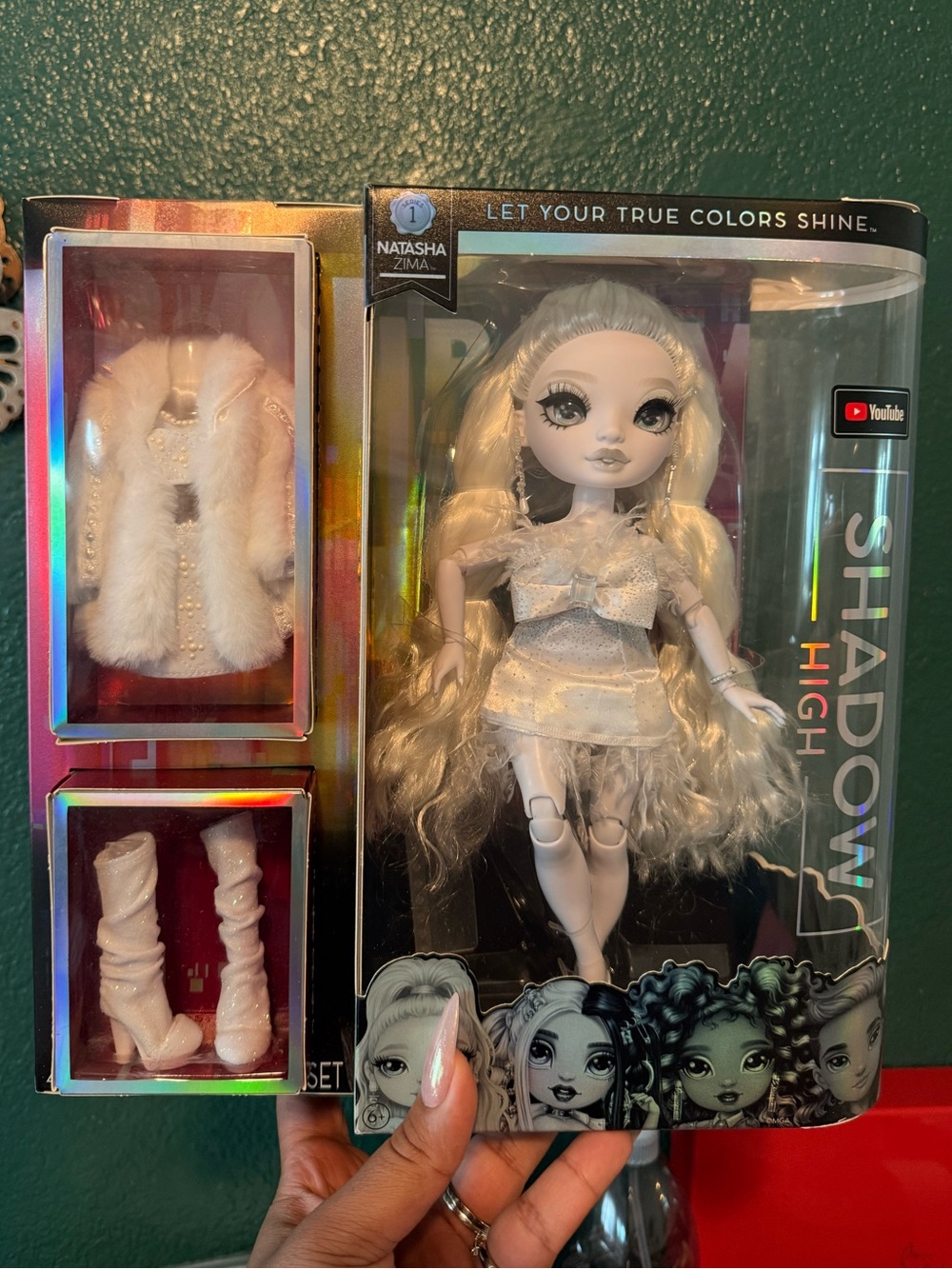 Shadow High Natasha Zima White Doll Costume Set